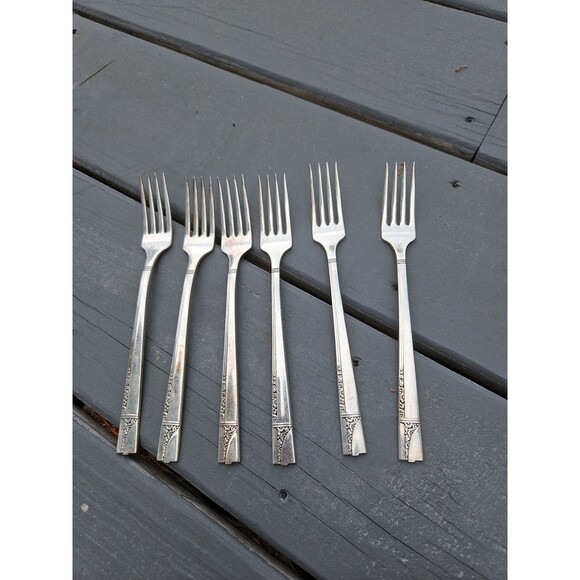 Oneida CAPRICE Nobility Silver Plate 1937 Silverware 6-pc Dinner Forks - Picture 1 of 3